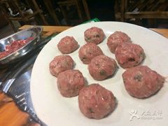 鲜牛肉丸-盈田盈粥庄(博山东路店)