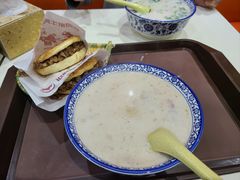 羊肉汤（多肉）-穆得·老周家牛肉烧饼(普利街店)