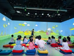 -小鸡哆哆故事屋·儿童乐园(嘉里城店)