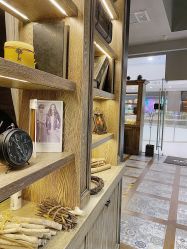 -QZHAIR SALON