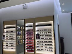 -博士眼镜(罗湖喜荟城店)