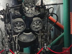 -极限PLAY运动娱乐新世界·团建派对潮玩休闲馆·室内蹦极高空游乐园