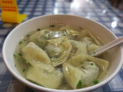 荠菜馄炖-潘国仙耳光馄饨(黄家阙路店)