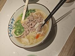 -鑫花溪牛肉米粉(凤凰街创始总店)