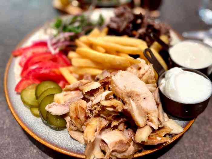 来尝试一下黎巴嫩的烤肉