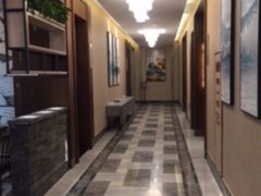 -凤栖酒店