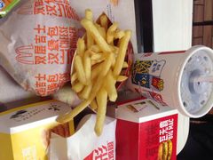 -麦当劳(湛江大厦店)