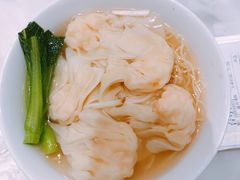 -香港百合居(LCM置汇旭辉广场店)