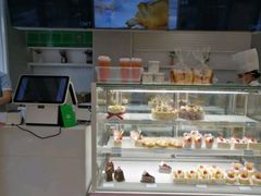 -好利来(康虹路店)