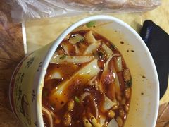 -覃肥叔桂林米粉(粮道街店)