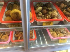 -菌海森林·非遗野生菌火锅(西山区滇池路摩根道店)