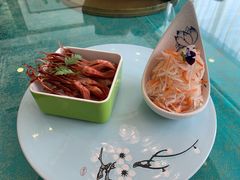 -山明水秀大饭店