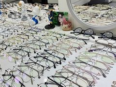 -潘多拉眼镜·蔡司依视路明月(潘家园店)