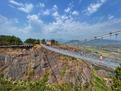 -玻璃桥景区石牛寨