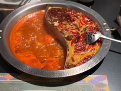 -廖掌柜·重庆鲜货火锅(上海首店)