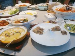 -香山湖渔家大院