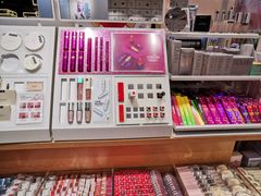 -名创优品(光耀东方购物中心店)