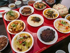 -蓝田九大碗民俗食府(蓝田店)