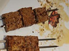 -三个大叔烤羊肉串·歌手驻唱·碳烤鲜肉(西三旗店)