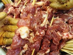 -哈尔滨小酒馆·鲜肉现穿自助烧烤(康新花园店)