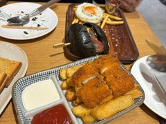 -HELLO 27 意面·沙拉·帕尼尼