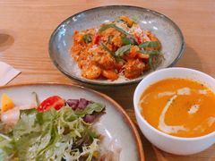 瑞士肉丸烩意大利土豆球-HELLO 27 意面·沙拉·帕尼尼