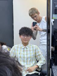 -藤野造型专业烫染接发