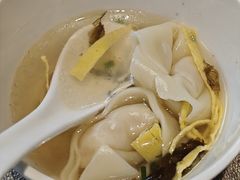 鸡汤茭白小馄饨-太湖饭店·寄畅轩中餐厅