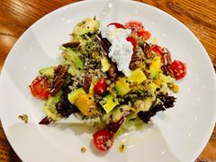 藜麦牛油果沙拉-麦田工坊(月湖店)