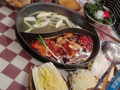 -赵美丽·重庆社区火锅·直营店(火车东站·中豪国际店)