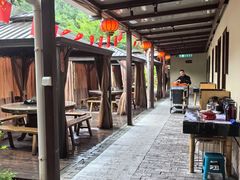 -湘力力小院·鱼汤泡饭(枫林路店)