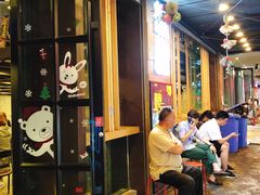 等位区-放哈·甜醅子奶茶创造者(正宁路店)