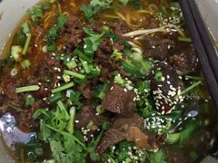 -丁丁猫重庆小面(徐州路店)