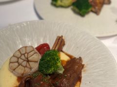 -罗宾斯牛排馆(重庆丽晶酒店)