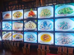 -侬佳蒸菜馆(听潮店)