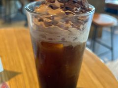 -星巴克臻选(上海合生汇1F店)