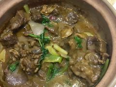 咖喱牛腩煲-三辣馆