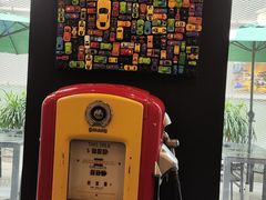 -汽车博物馆主题餐厅
