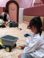 -奈尔宝家庭中心·亲子餐厅(北京东坝万达店)