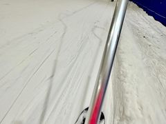 -乔波室内滑雪场