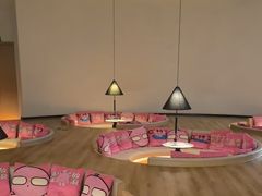 -涨巢·潮玩水疗局