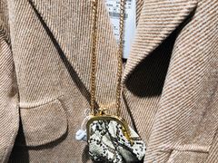 -URBAN REVIVO(西安Momopark店)