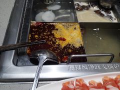 -海底捞火锅(高新万达店)