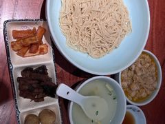 -裕兴记•蟹黄面馆(人民广场店)