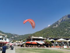 -费特希耶滑翔伞