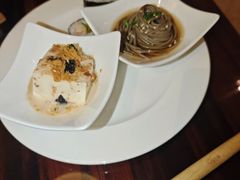 -广州万富希尔顿酒店·感趣自助餐厅·金秋蟹宴生蚝海鲜刺身