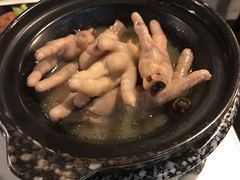 -新大咀港式茶餐厅(宝山万达店)