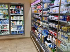 零售区-全家便利店(槐树巷店)