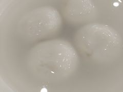 -老西白点心店