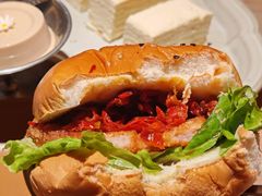 -耶里夏丽·新疆菜(田林东路店)